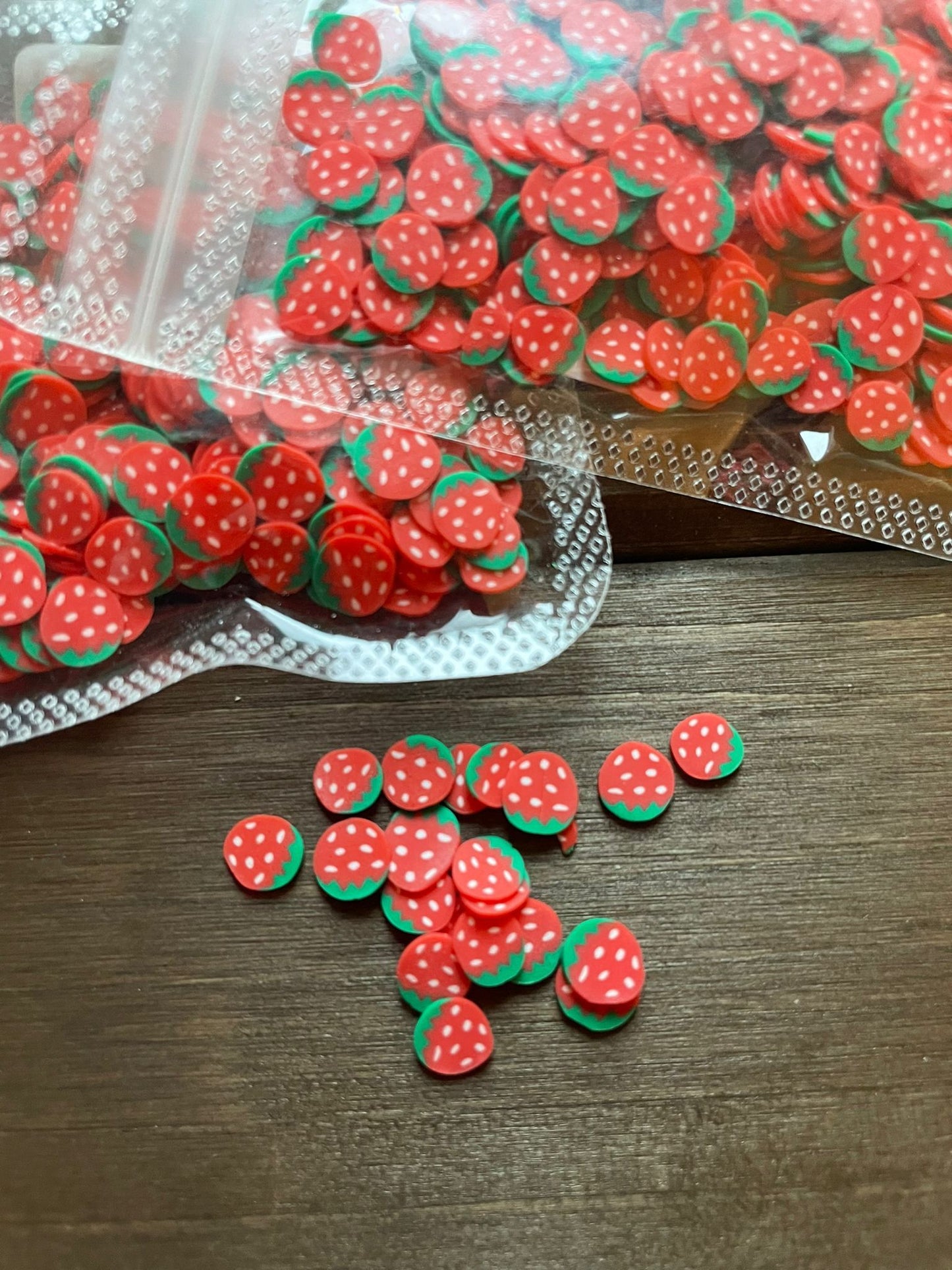 Fimos fresas para encapsular.